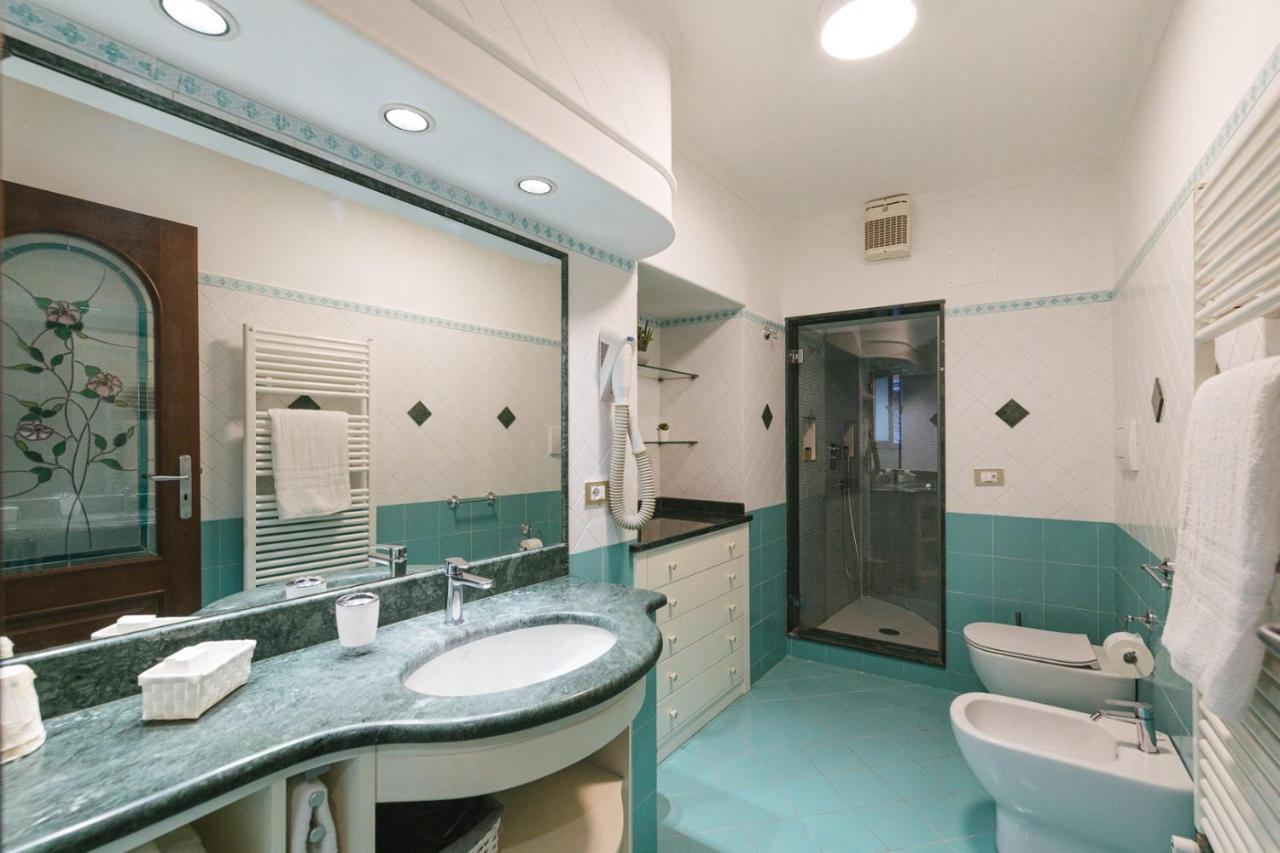 Casa La Bifora Apartment ซอร์เรนโต ภายนอก รูปภาพ