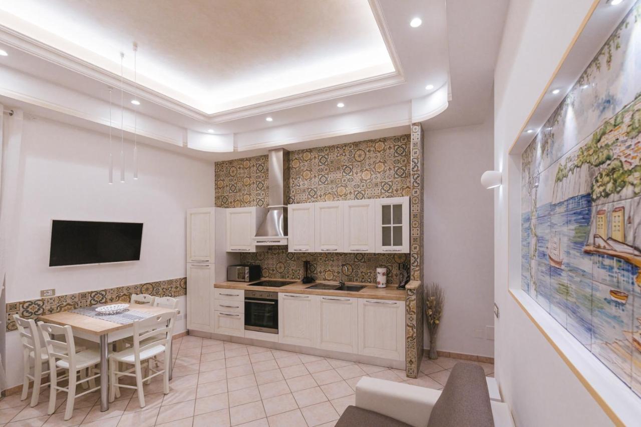 Casa La Bifora Apartment ซอร์เรนโต ภายนอก รูปภาพ