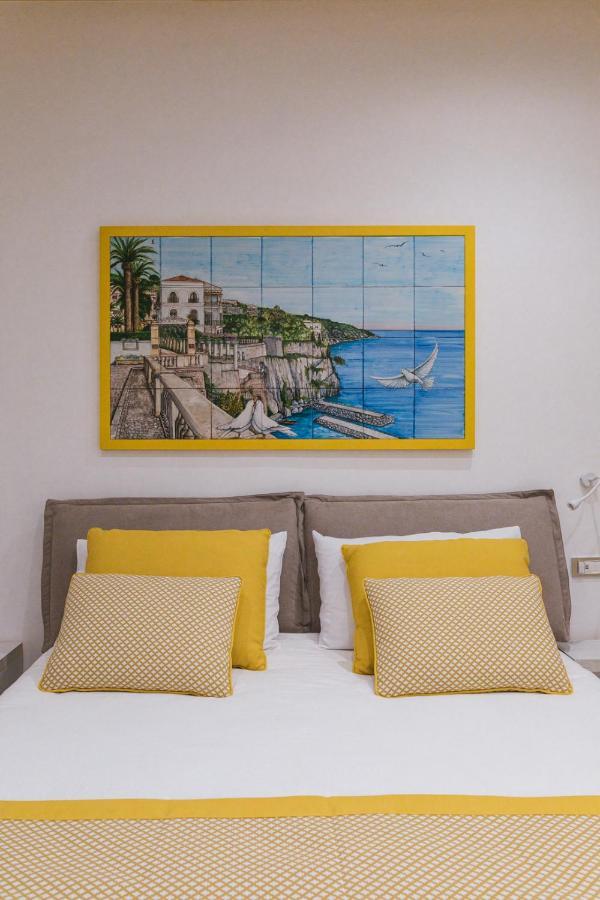 Casa La Bifora Apartment ซอร์เรนโต ภายนอก รูปภาพ