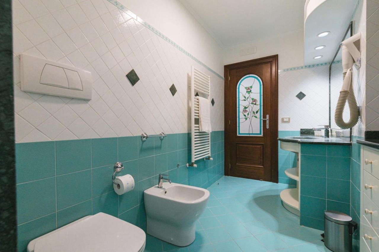Casa La Bifora Apartment ซอร์เรนโต ภายนอก รูปภาพ